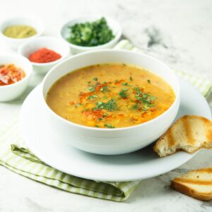 Krem z grochu i szałwi