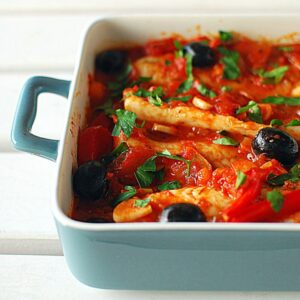 Ryba pieczona w pomidorach