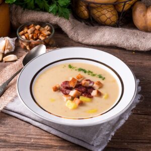 Zupa ziemniaczana z kiełbasą