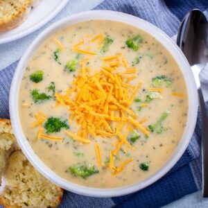 Krem serowo brokułowy