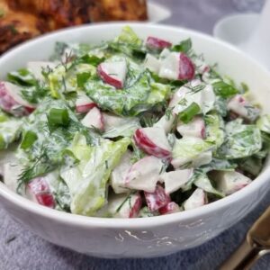 Sałata masłowa z rzodkiewką