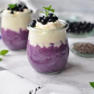 Deser jagodowy z mascarpone