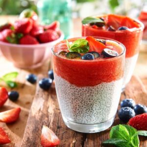 Chia zielona z frużeliną truskawkową