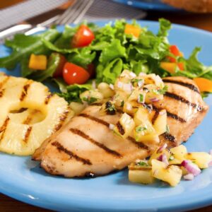 Kurczak z ananasem i zapiekanym serem