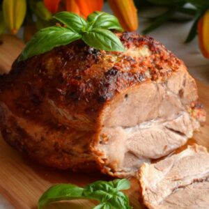 Karkówka pieczona z kminem